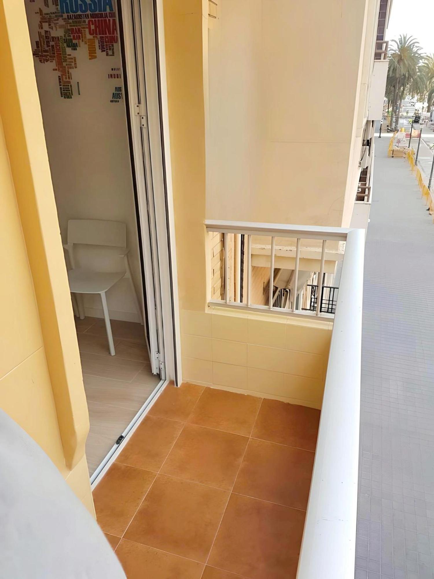Precioso Piso En Cabanyal Junto Playa Las Arenas Valenza Esterno foto